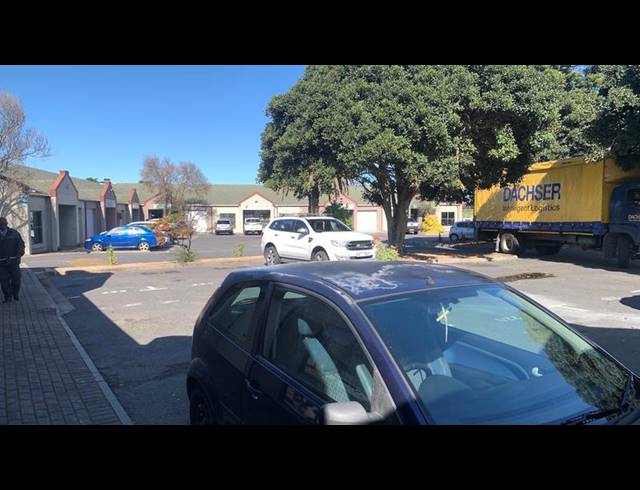 BUSINESS PROPERTY TO RENT IN MAITLAND
